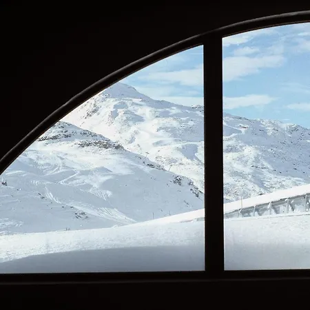 Le Val Thorens, A Beaumier Отель