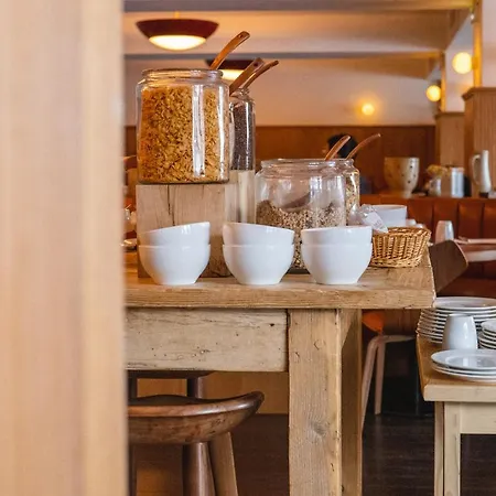 Отель Le Val Thorens, A Beaumier